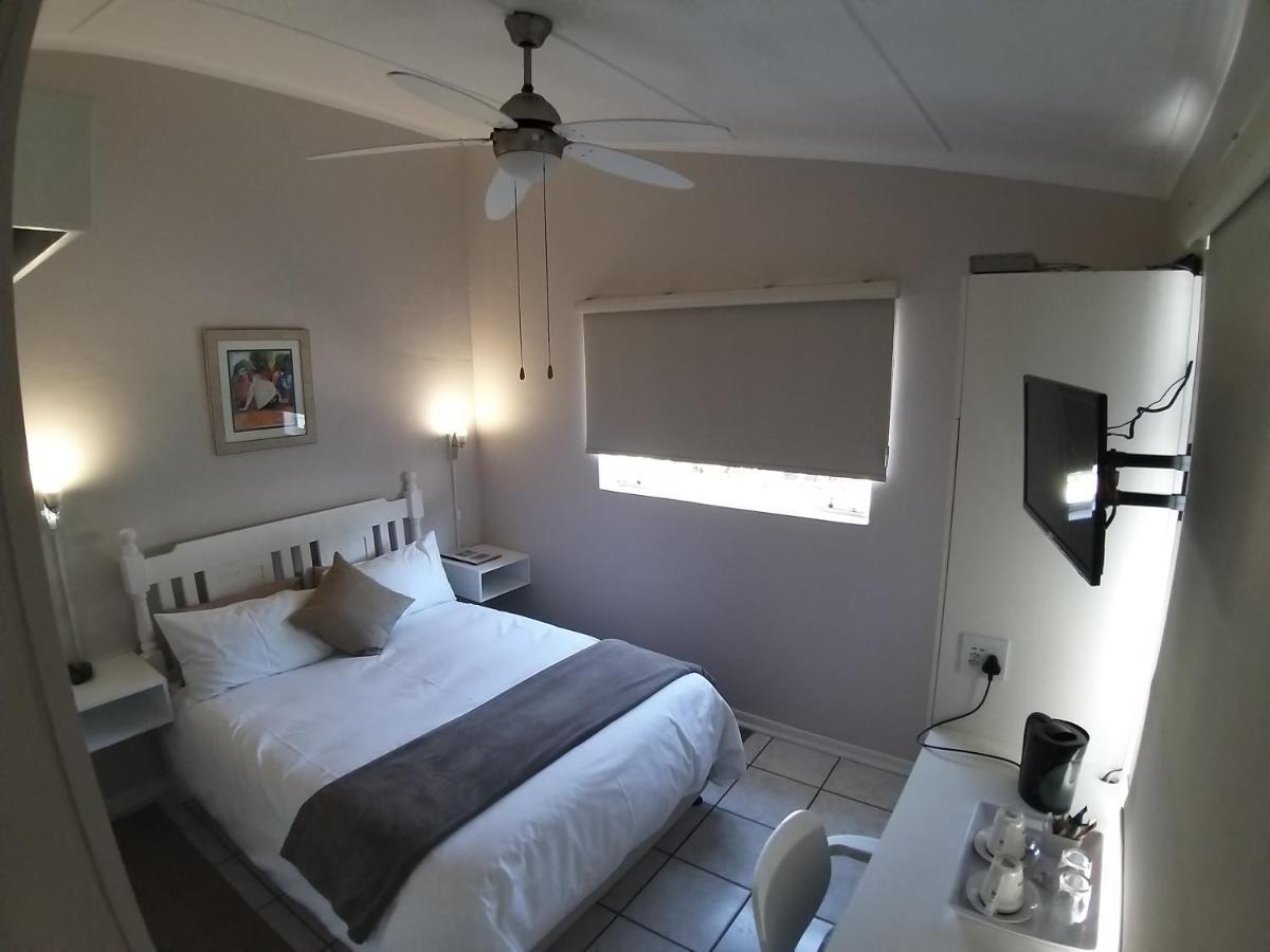Chez Nous Bed And Breakfast & Self Catering 던디 외부 사진