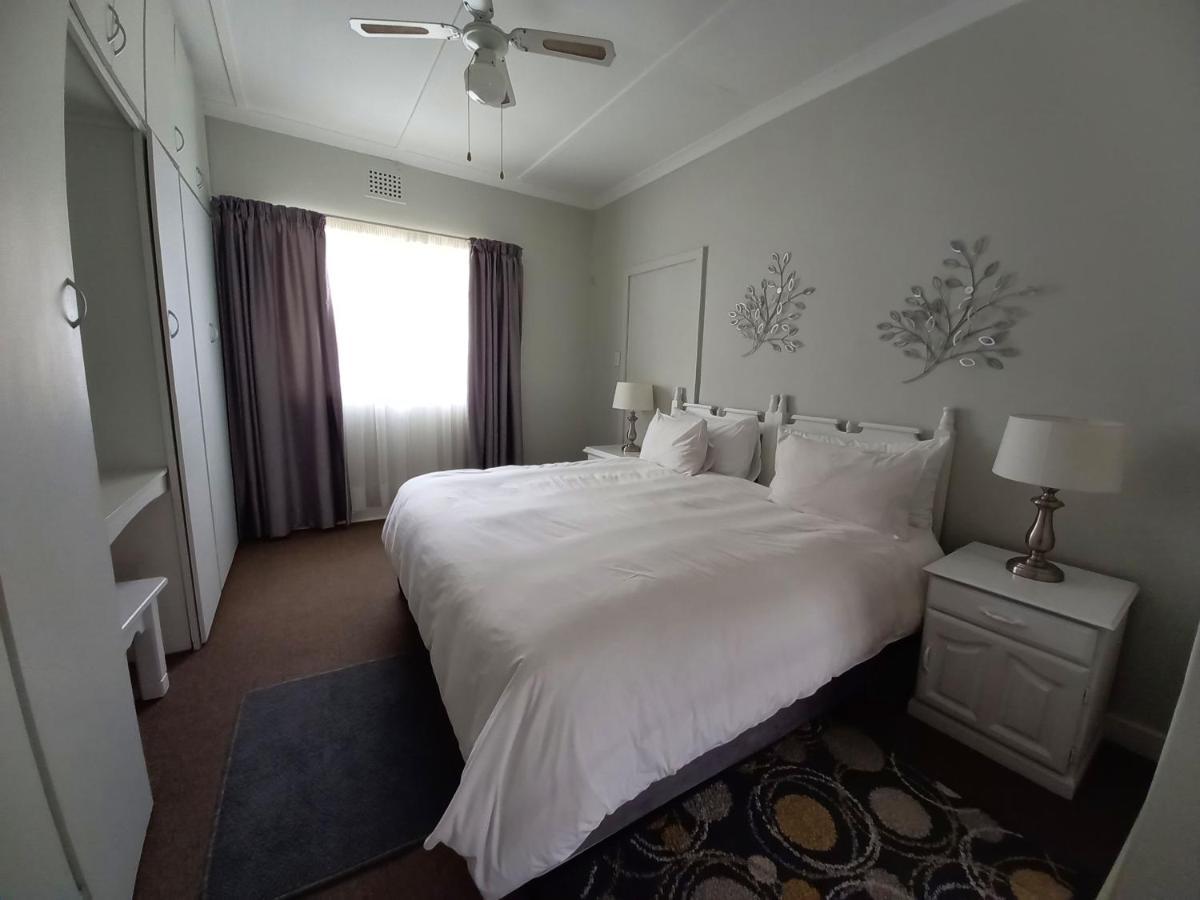 Chez Nous Bed And Breakfast & Self Catering 던디 외부 사진