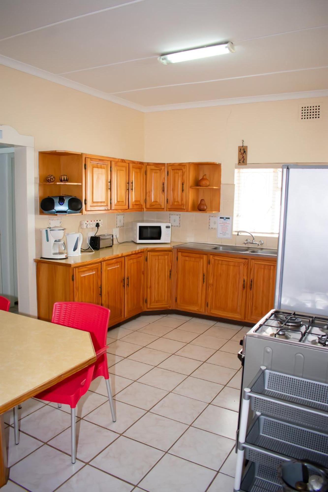 Chez Nous Bed And Breakfast & Self Catering 던디 외부 사진