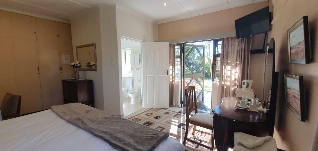 Chez Nous Bed And Breakfast & Self Catering 던디 외부 사진